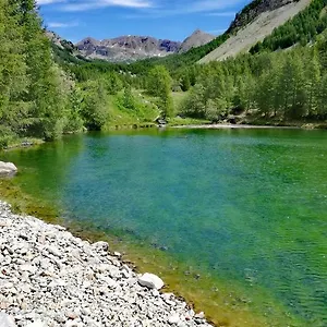 Aux Gorges De Daluis Alloggio in famiglia